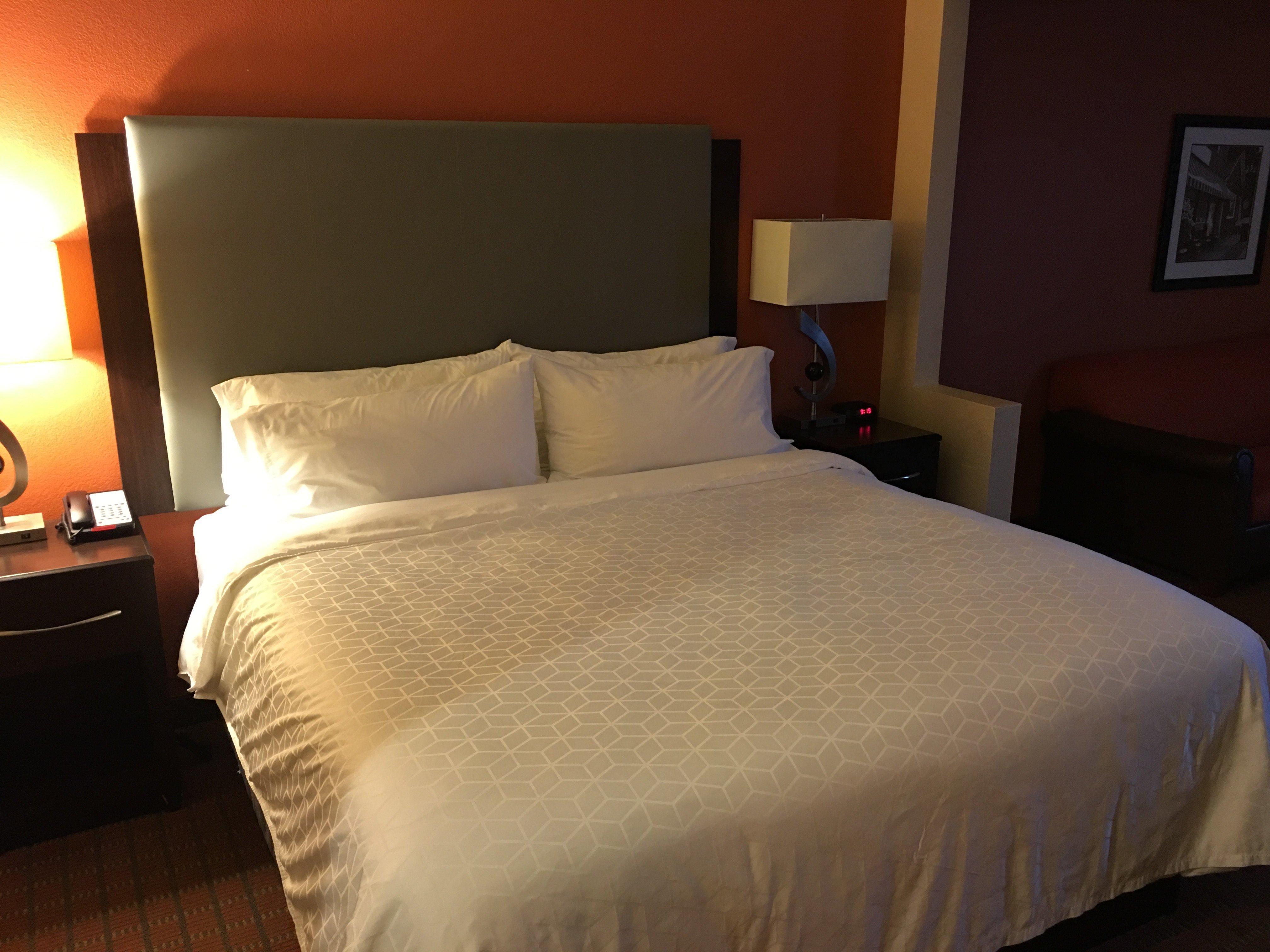 Express & By Ihg