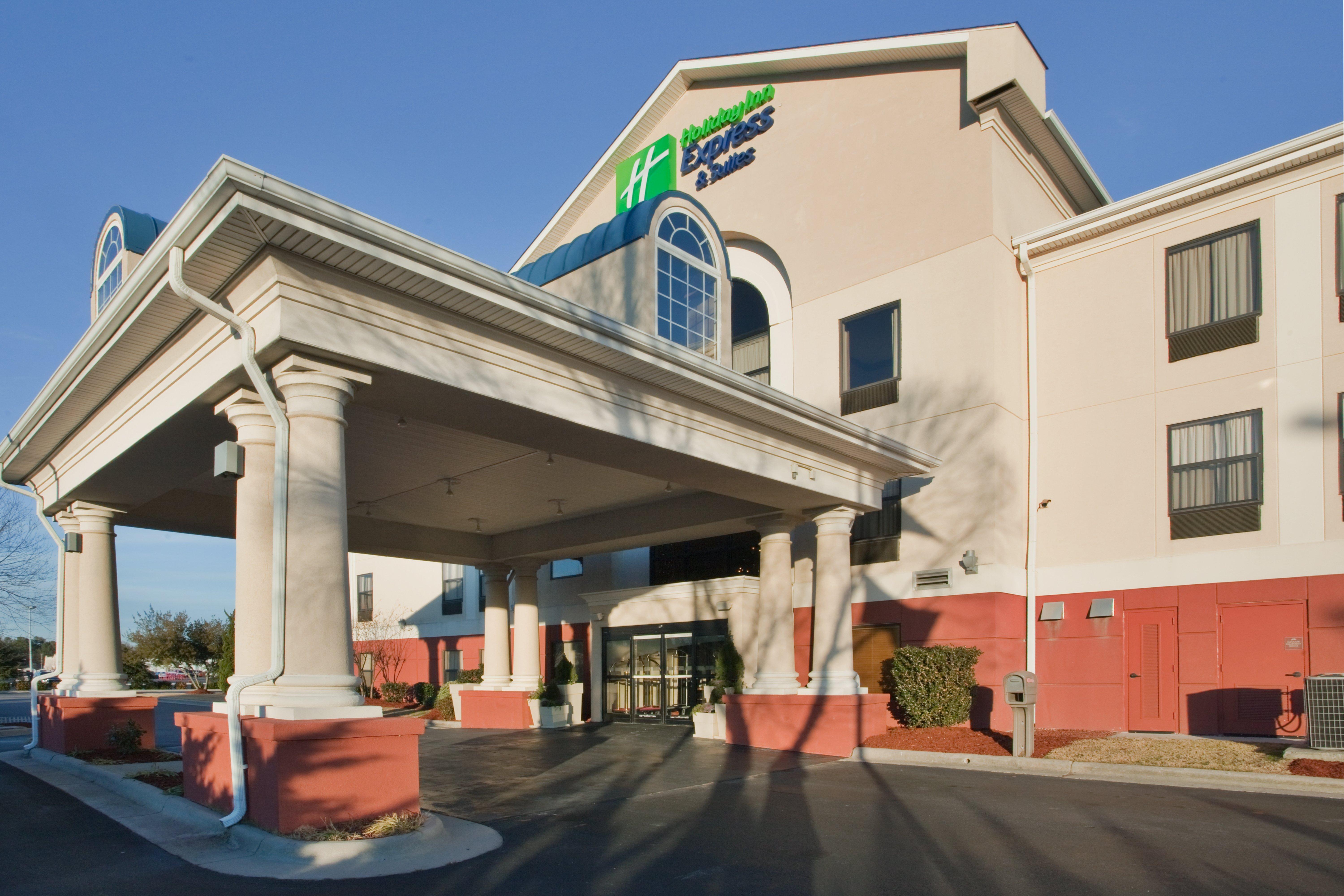 Hotel Express & By Ihg 2*