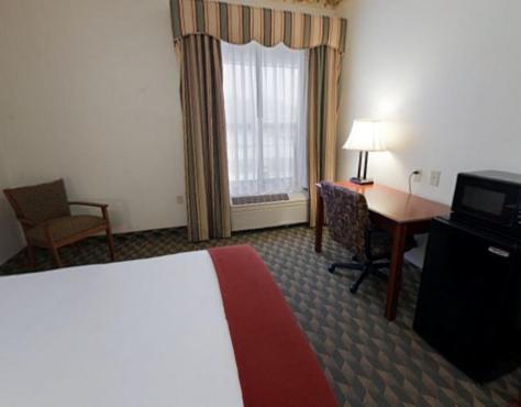 Hotel Express & By Ihg 2*