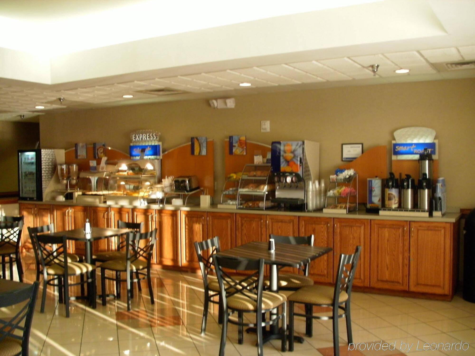Express & By Ihg 2*